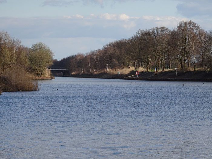 De visserij op een kanaal als dit kan pittig zijn. Stel jezelf dan ook haalbare doelen.